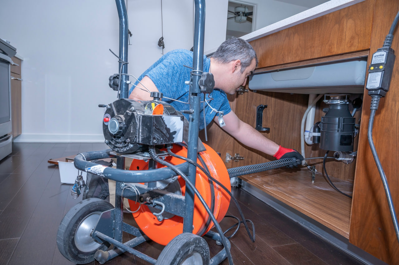 Clogged Drain Service in Llano Grande